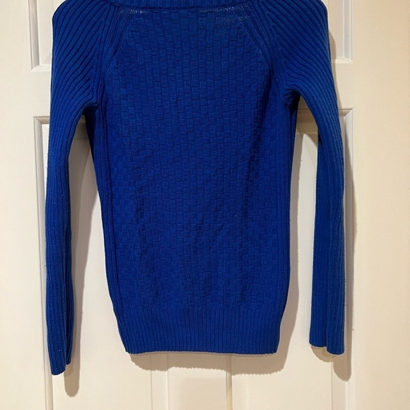 Vintage Y2K DKNY petite sweater - Picture 3 of 7